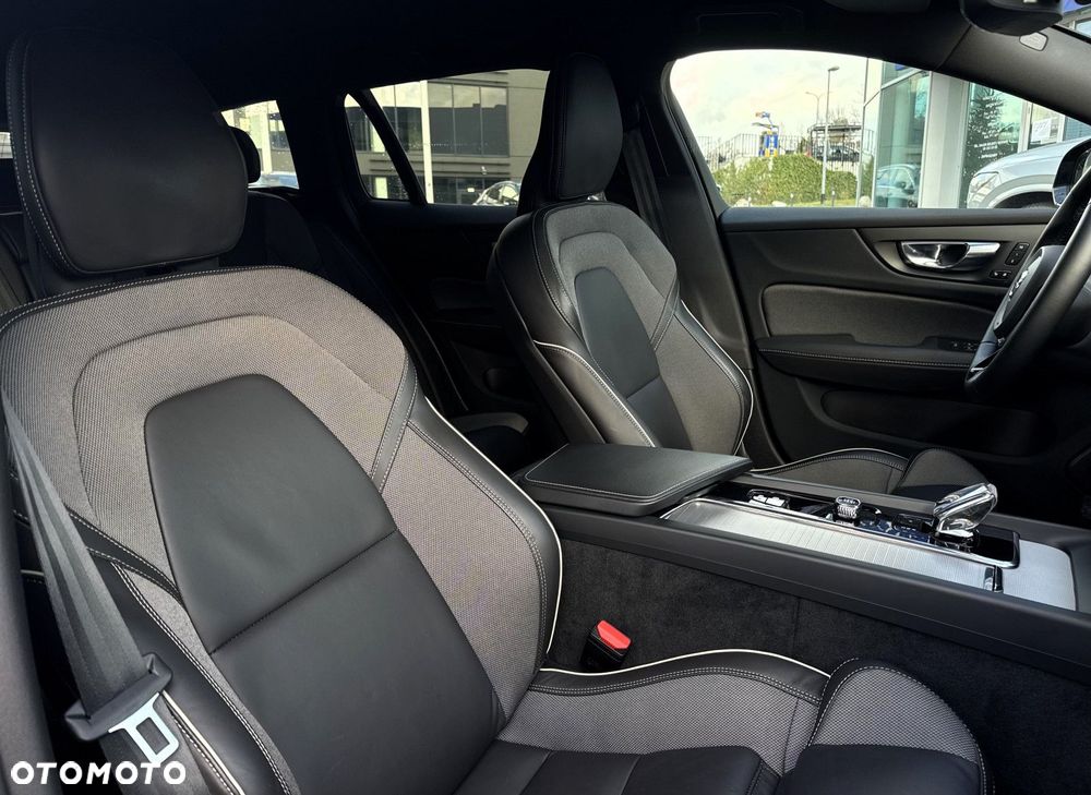 Volvo V60 - 29