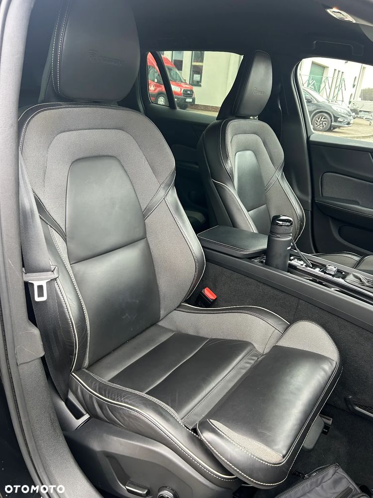 Volvo V60 B4 D R-Design - 20