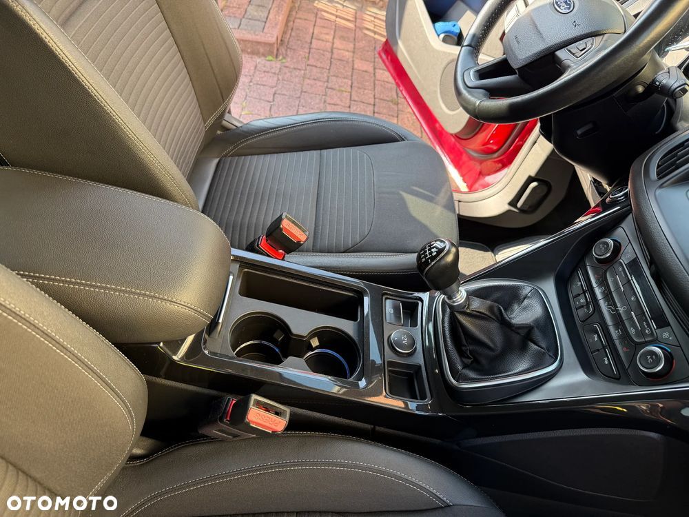 Ford Kuga 1.5 EcoBoost FWD Titanium ASS MMT6 - 14