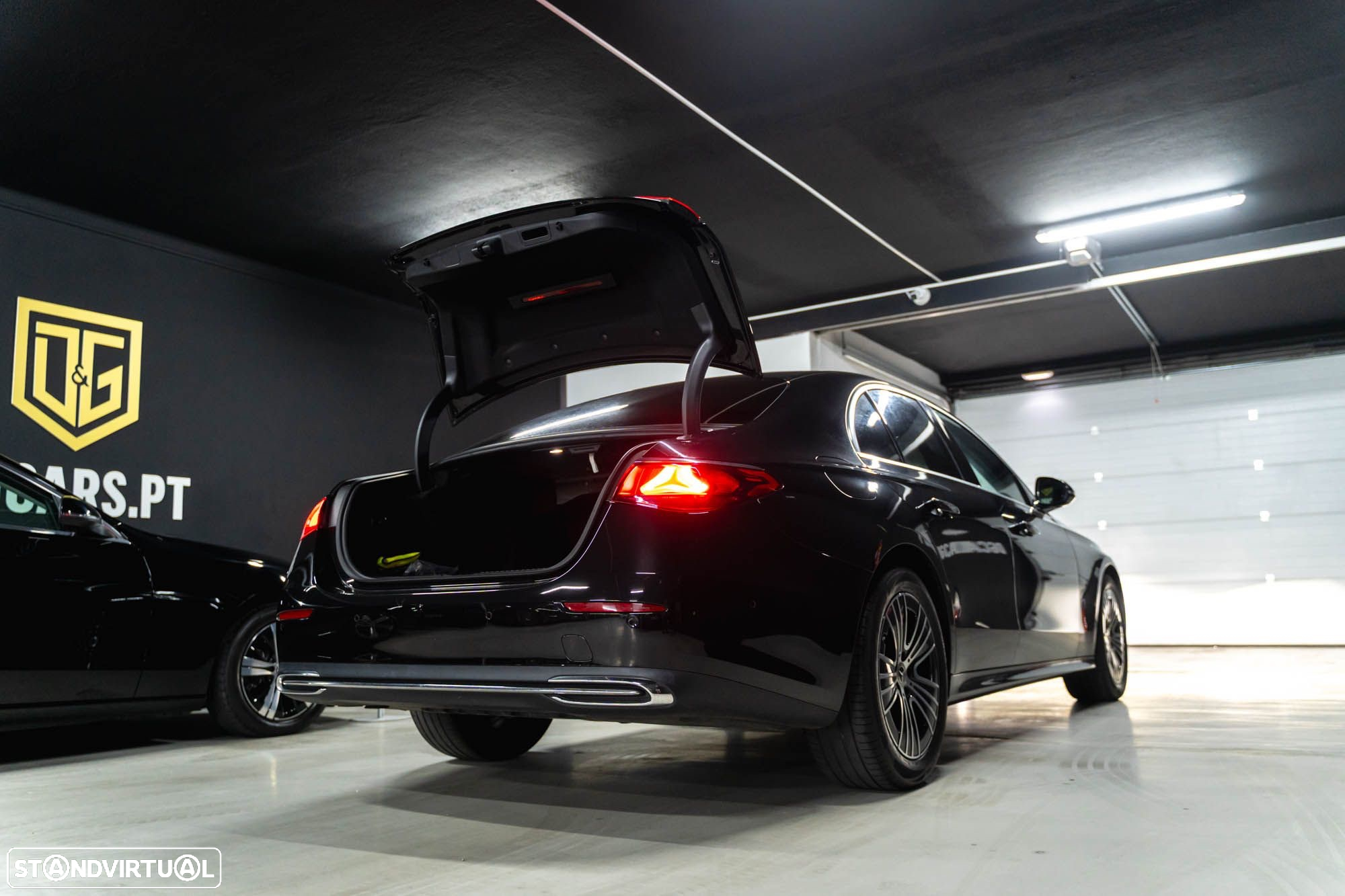 Mercedes-Benz E 220 d Avantgarde - 29