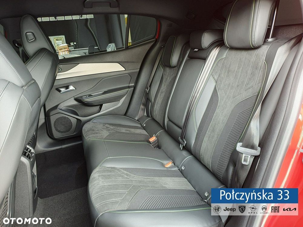 Peugeot 408 - 17