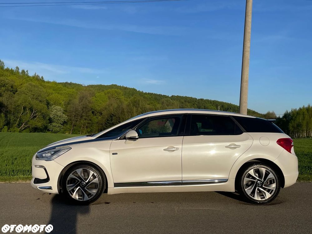 DS Automobiles DS 5 - 8