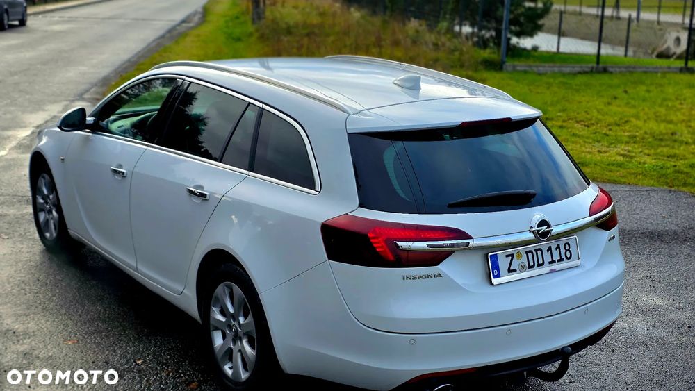 Opel Insignia - 18