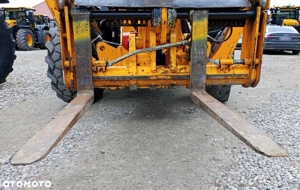 Widły hydrauliczne do ładowarki JCB