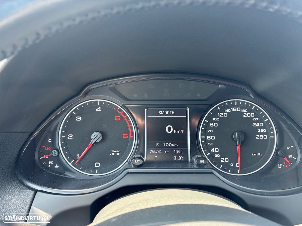 Audi Q5 2.0 TDI Exclusive S-tronic - 12