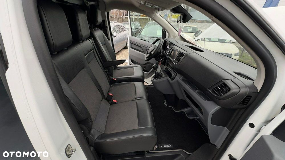 Opel Vivaro - 21