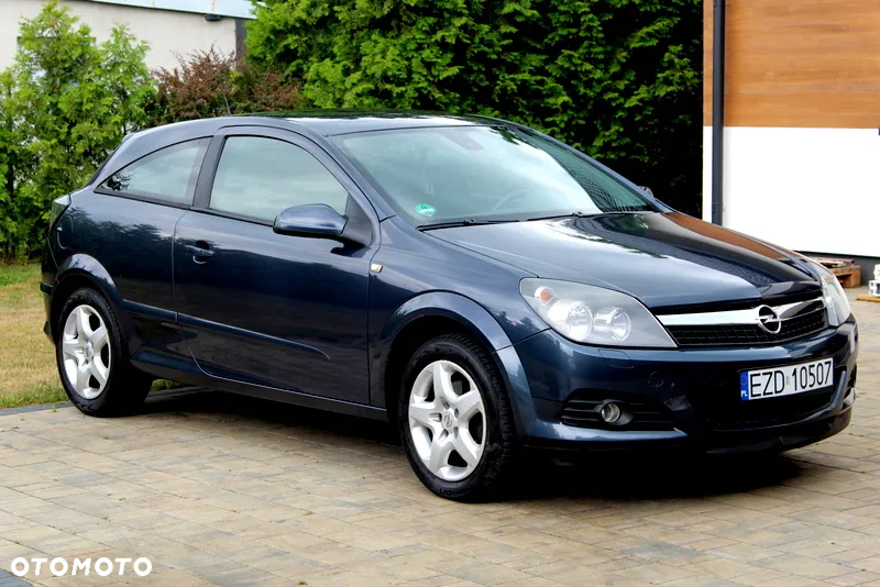 Opel Astra GTC 1.6 Edition 111 Jahre - 14