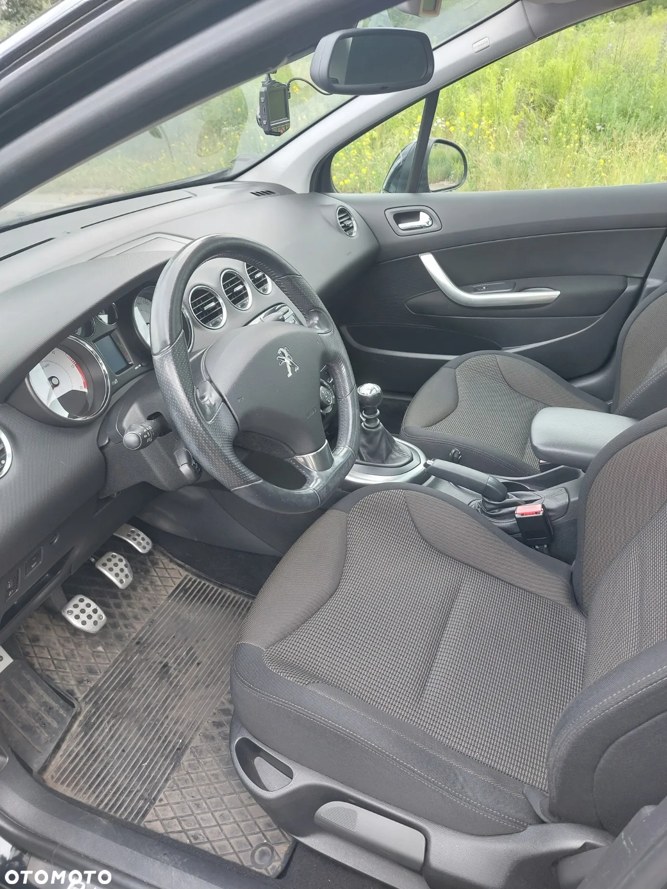 Peugeot 308 1.6 e-HDi Active S&S - 11