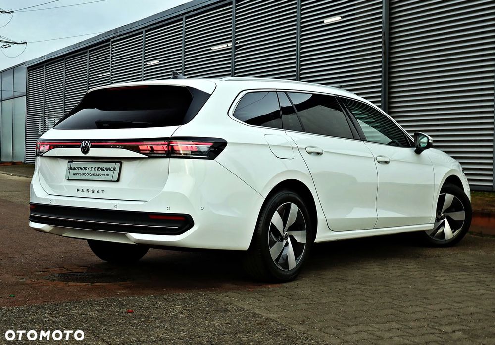Volkswagen Passat ver-2-0-tdi-scr-elegance-dsg - 11