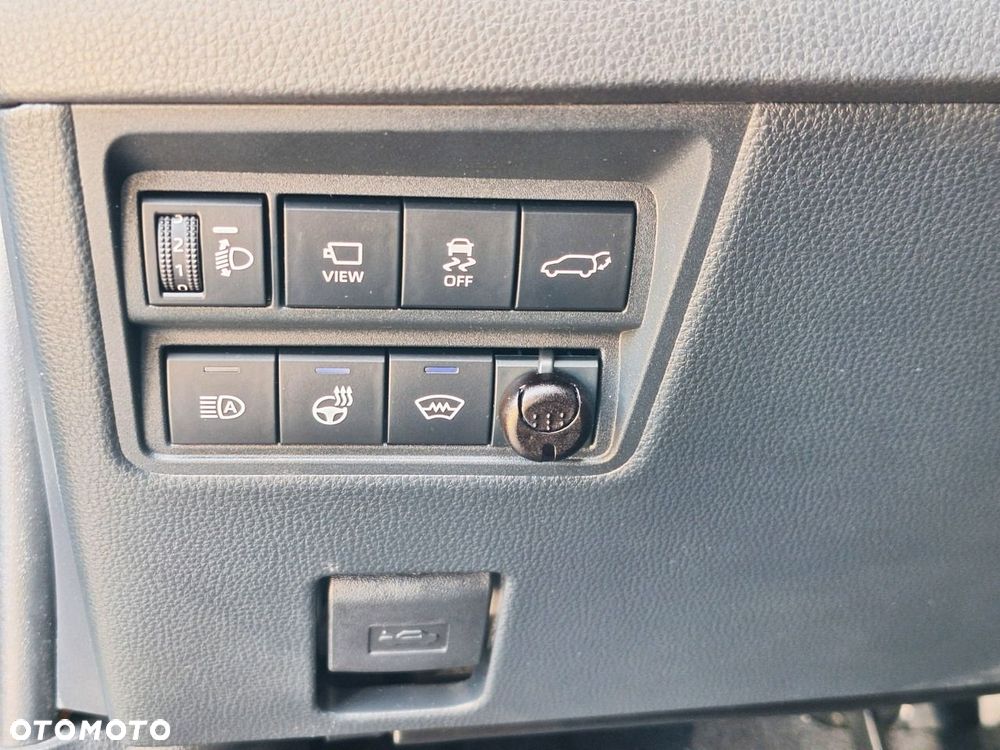 Toyota Yaris Cross Hybrid 1.5 Executive AWD - 7