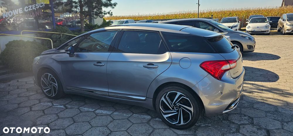 Citroën DS5 2.0 HDi Hybrid4 SportChic MCP - 33