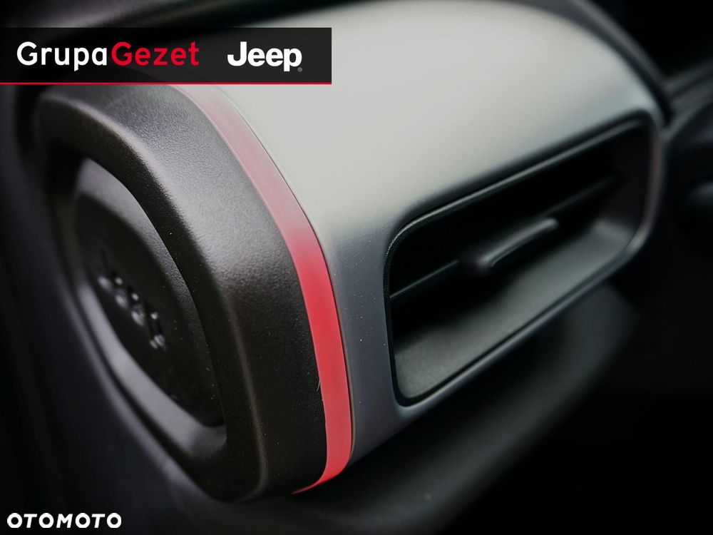 Jeep Avenger - 8
