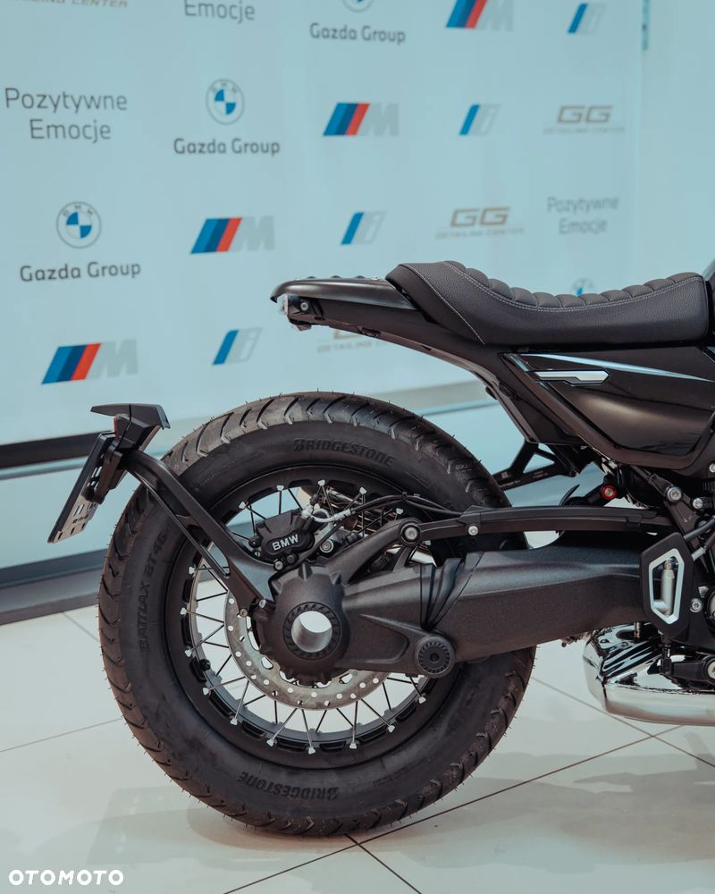 BMW R - 7