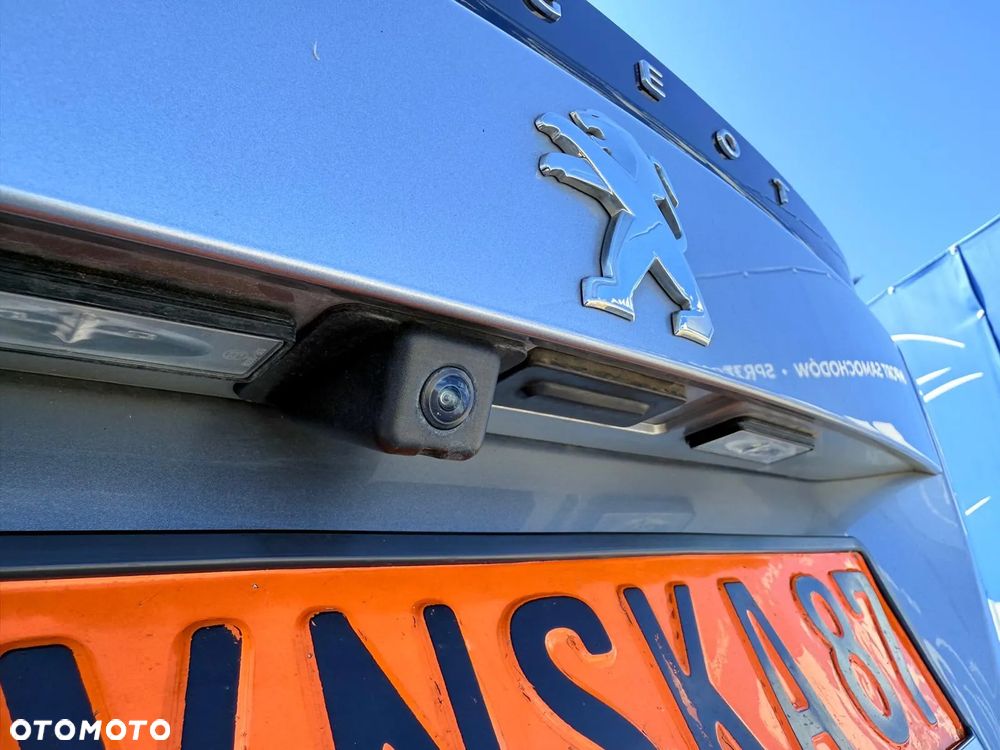 Peugeot 2008 1.2 PureTech Allure S&S EAT8 - 12