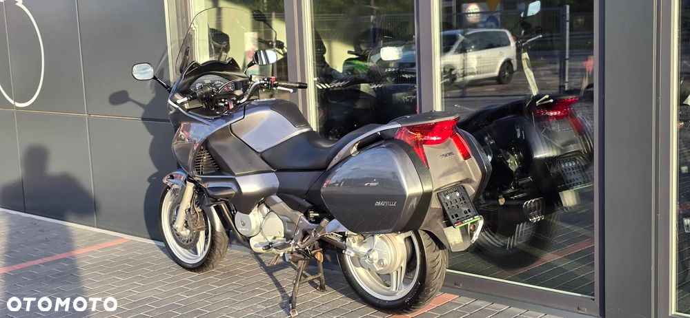 Honda NT - 26