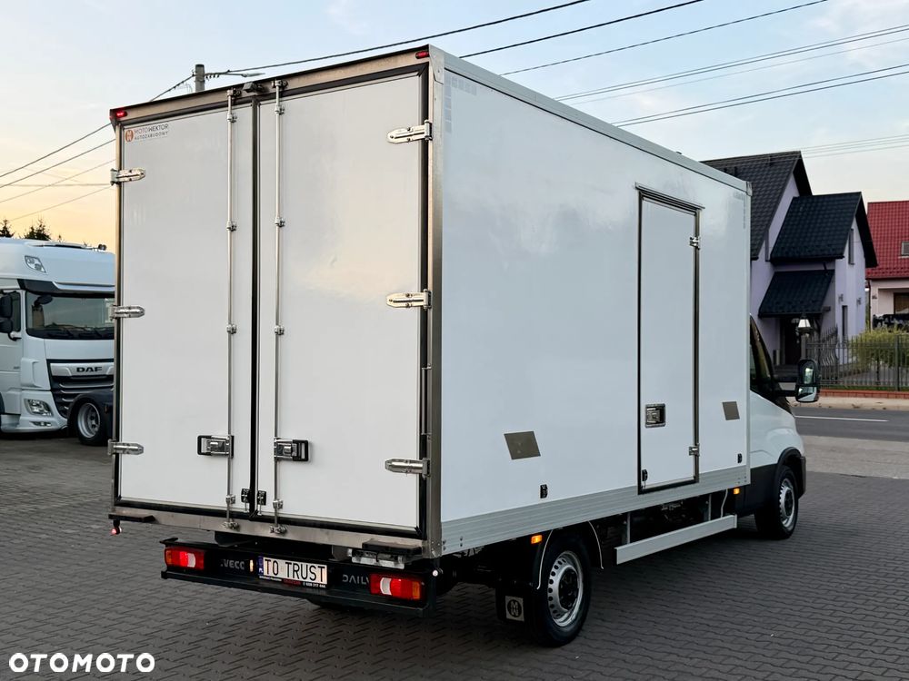 Iveco DAILY KONTENER 8EP / SALON POLSKA / GWARANCJA W CENIE / FAKTURA VAT 23% / LEASING, KREDYT - UPROSZCZONA PROCEDURA - 6