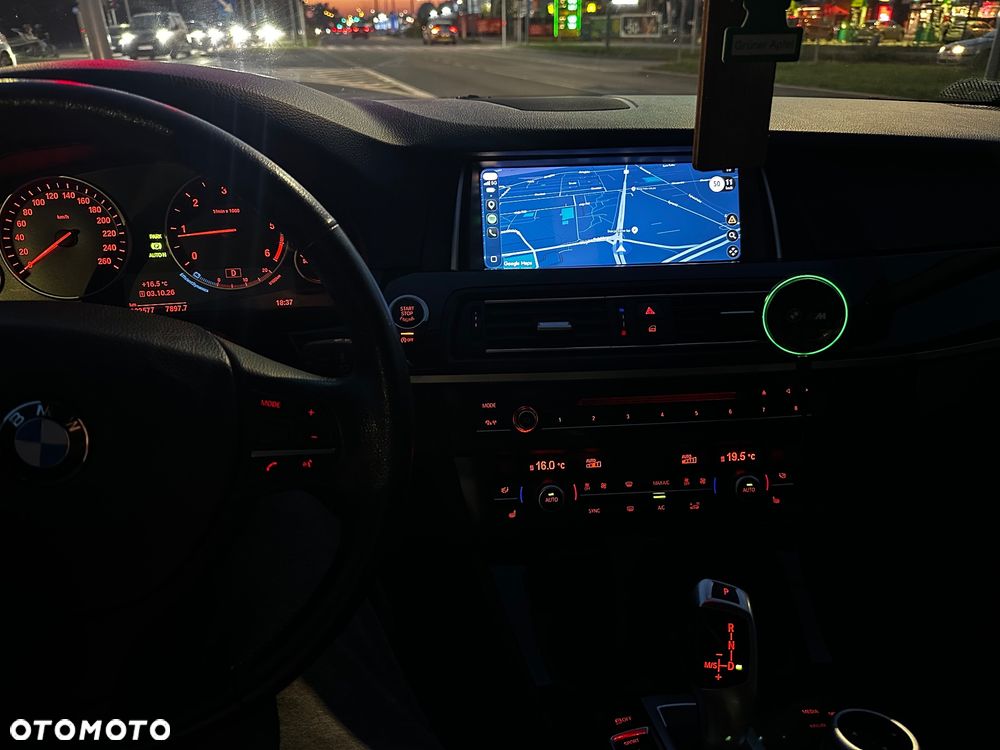 BMW Seria 5 - 29