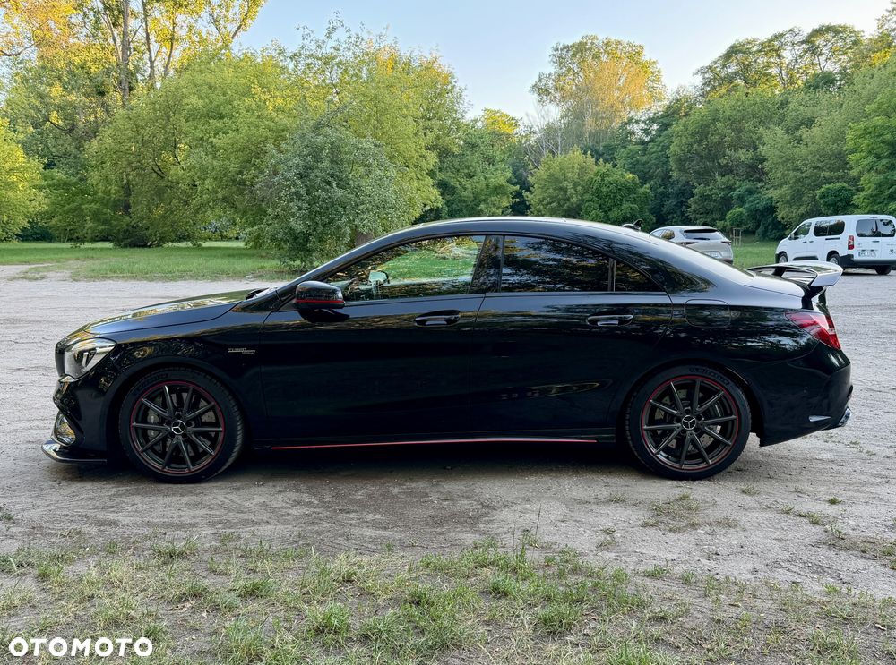 Mercedes-Benz CLA - 8