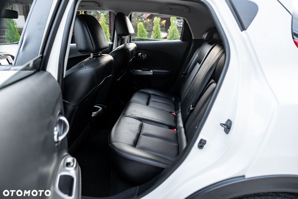 Nissan Juke 1.6 T Acenta - 17