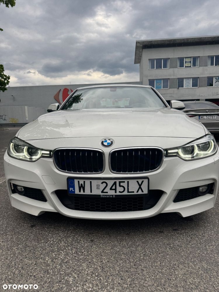 BMW Seria 3 318i - 2