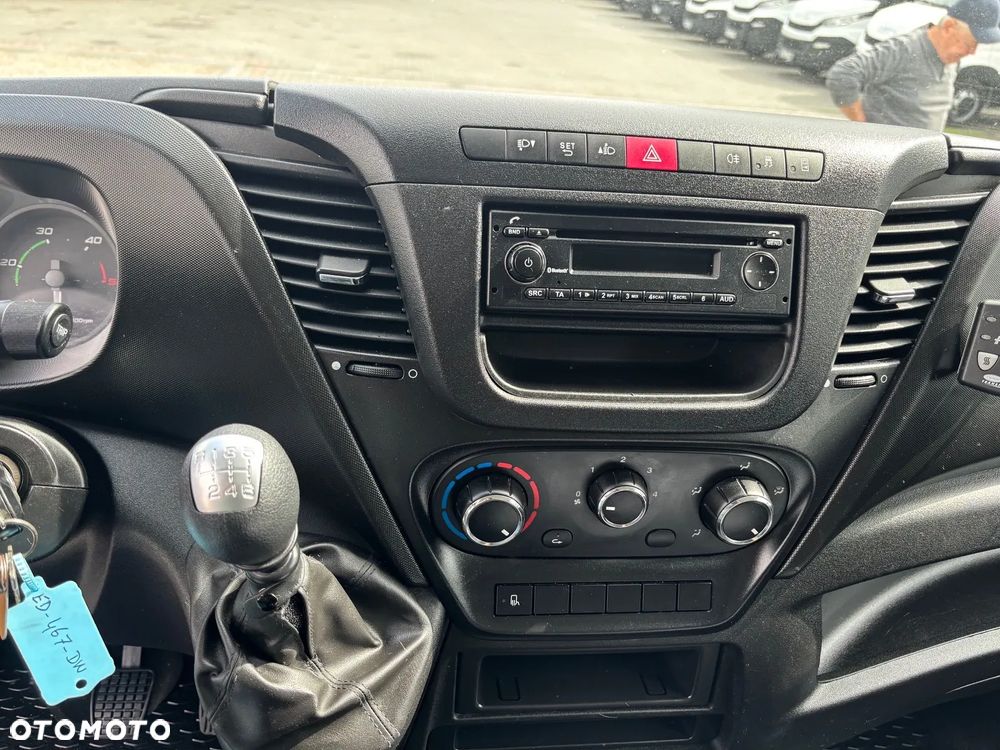 Iveco 35C13,,35C14,35C15,35C16 - 9