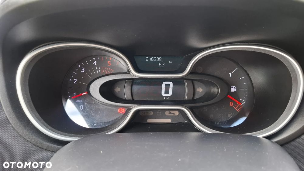 Renault Trafic - 11