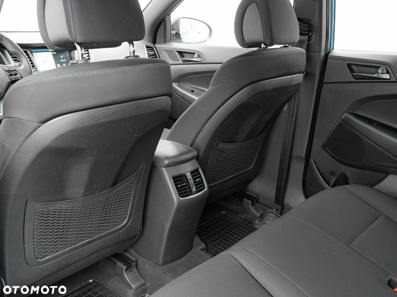 Hyundai Tucson 1.7 CRDI BlueDrive GO Plus 2WD DCT - 24