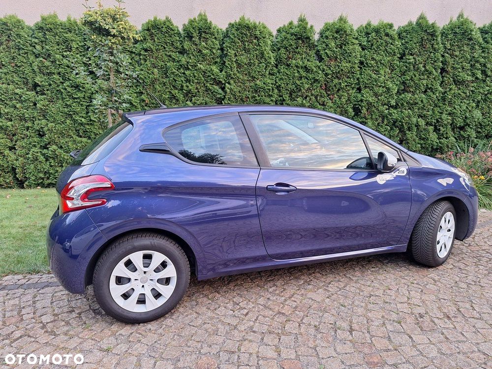 Peugeot 208 - 31