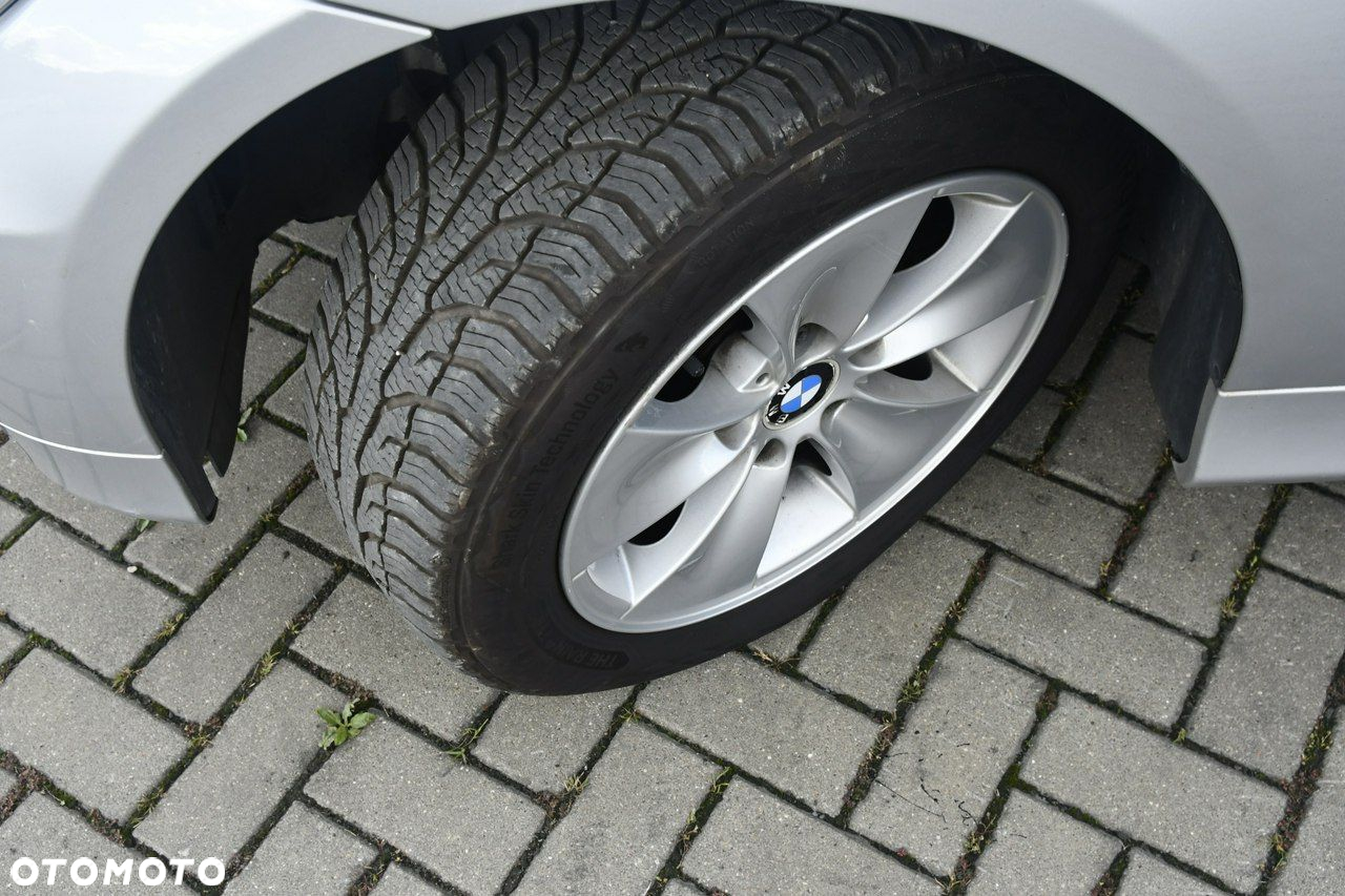 BMW Seria 3 - 28