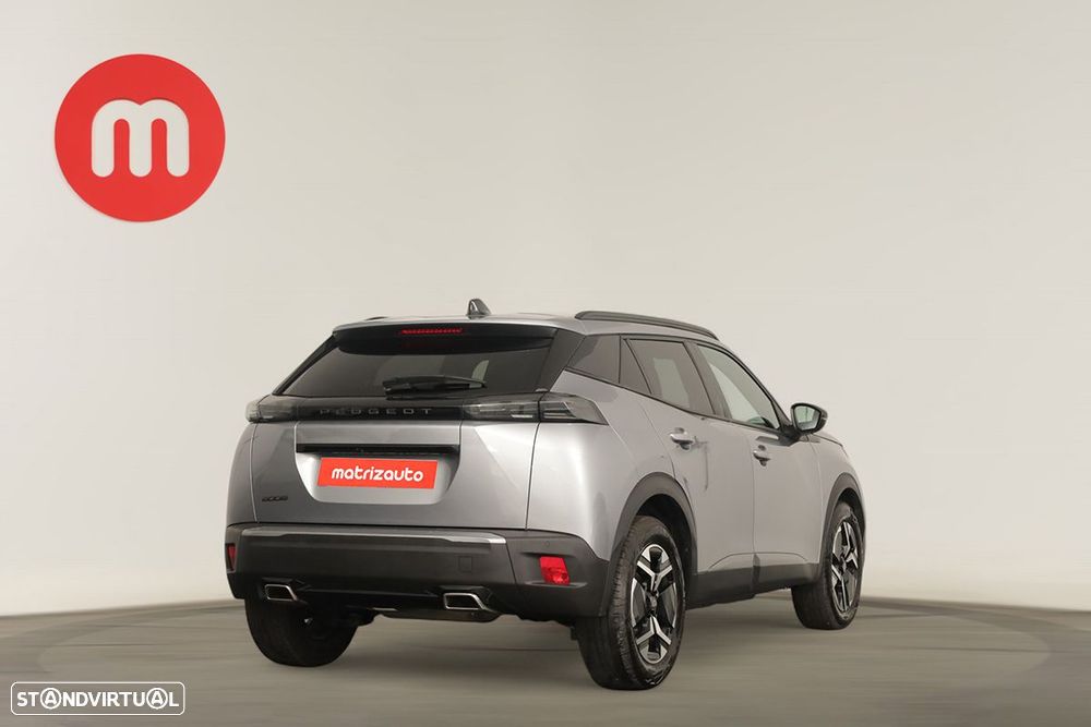 Peugeot 2008 1.2 PureTech Allure EAT8 - 4