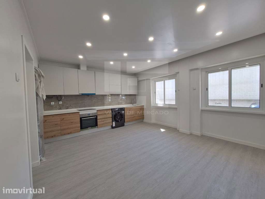 T2 Damaia, totalmente remodelado - Grande imagem: 2/26