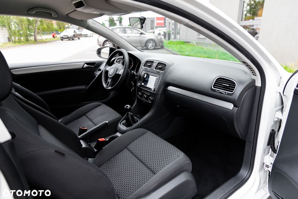 Volkswagen Golf 1.6 United - 19