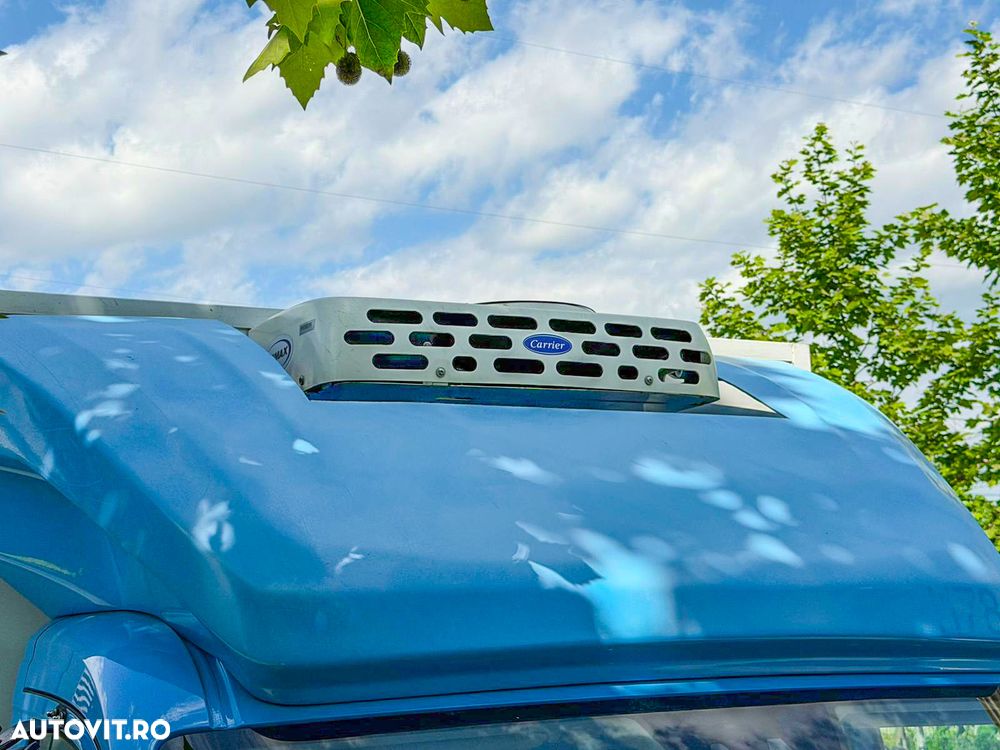Volkswagen Crafter - 11