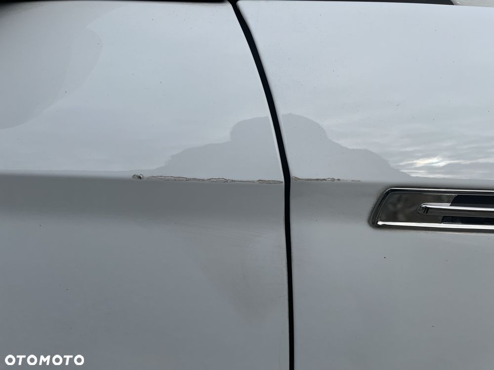 DZWI PRAWY PRZÓD FORD MONDEO MK4 F6 - 2