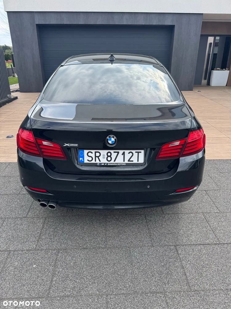 BMW Seria 5 520d xDrive Luxury Line - 3