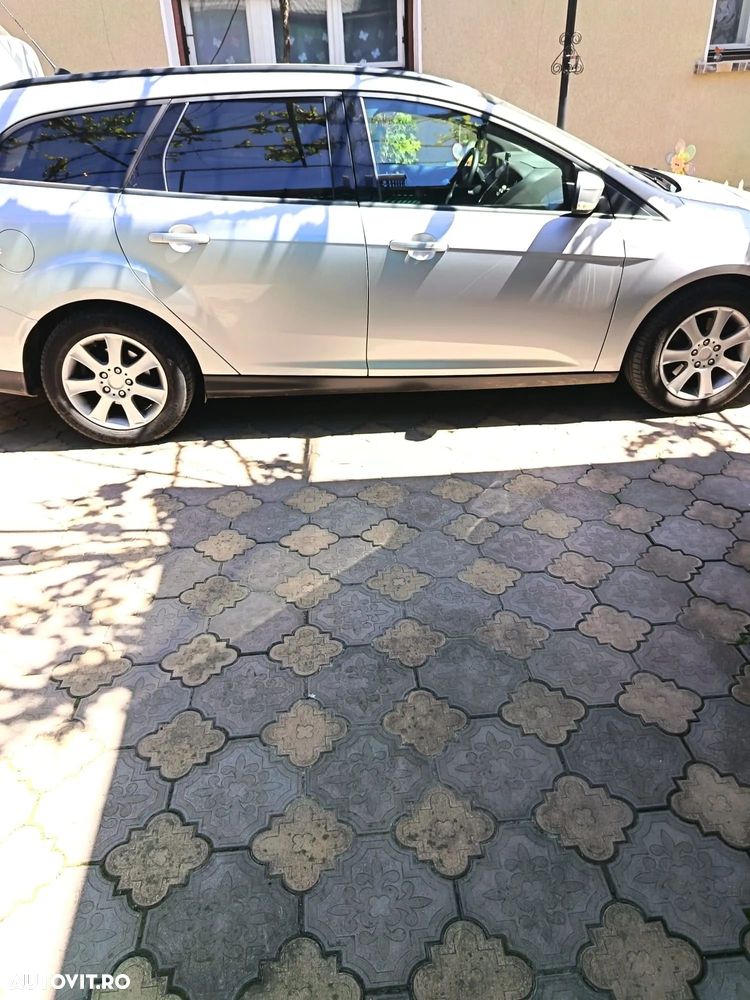 Ford Focus - 4