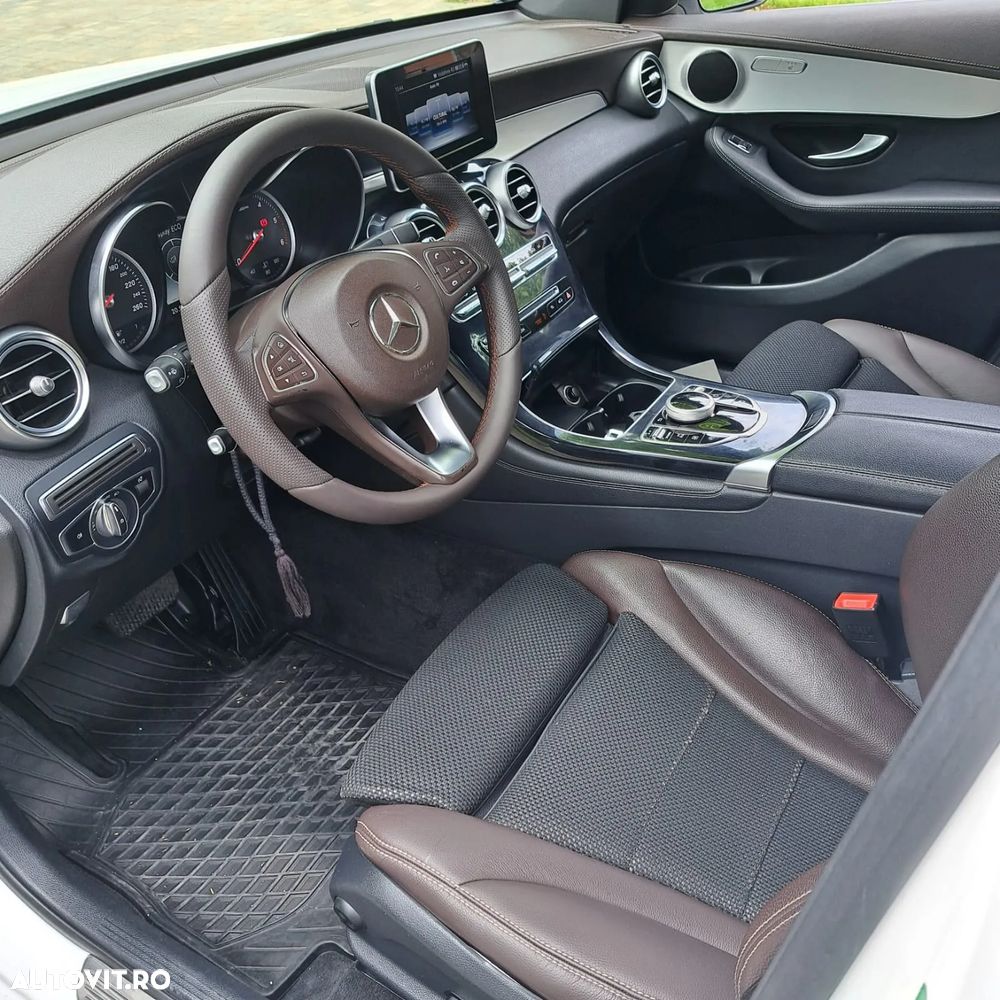 Mercedes-Benz GLC - 5