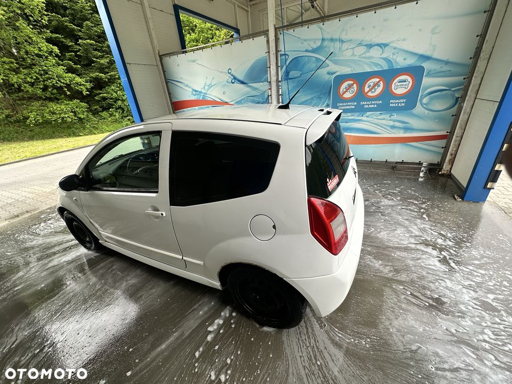 Citroën C2 - 4