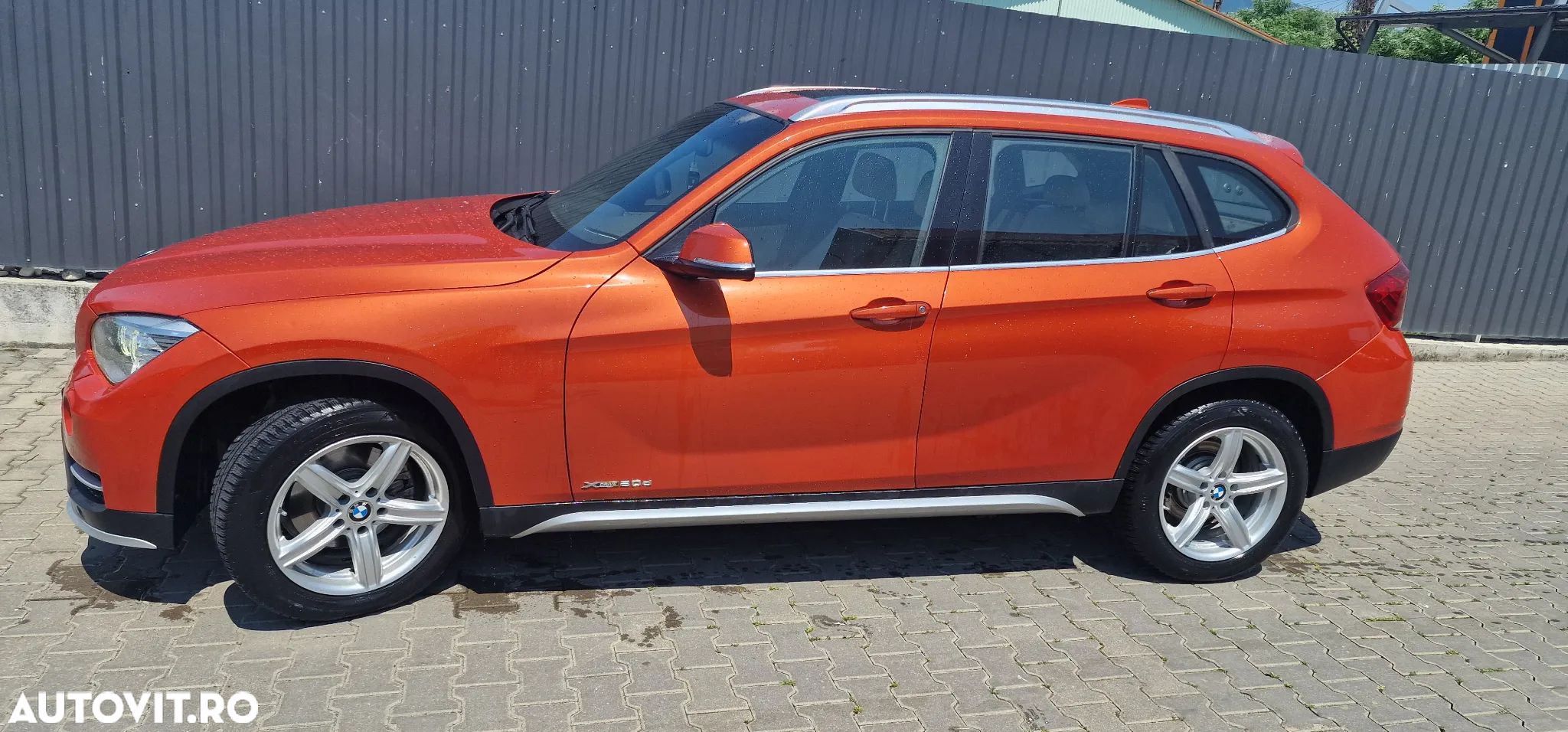 BMW X1 xDrive20d Sport Line - 1