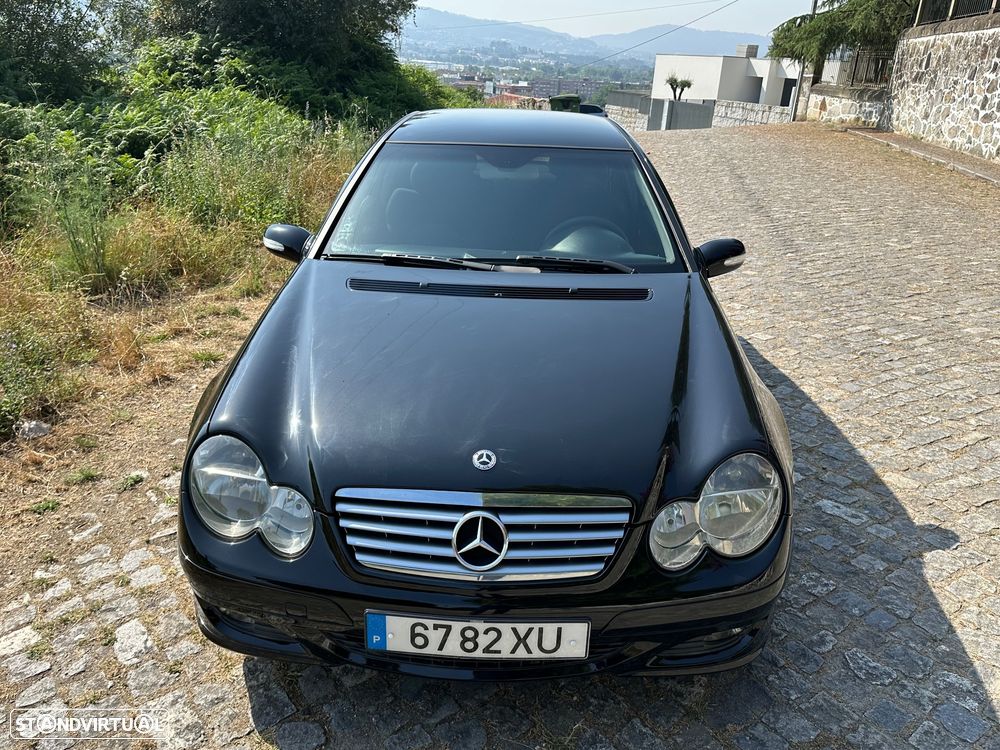 Mercedes-Benz C 220 CDi Sport Coupé Evolution AMG - 2