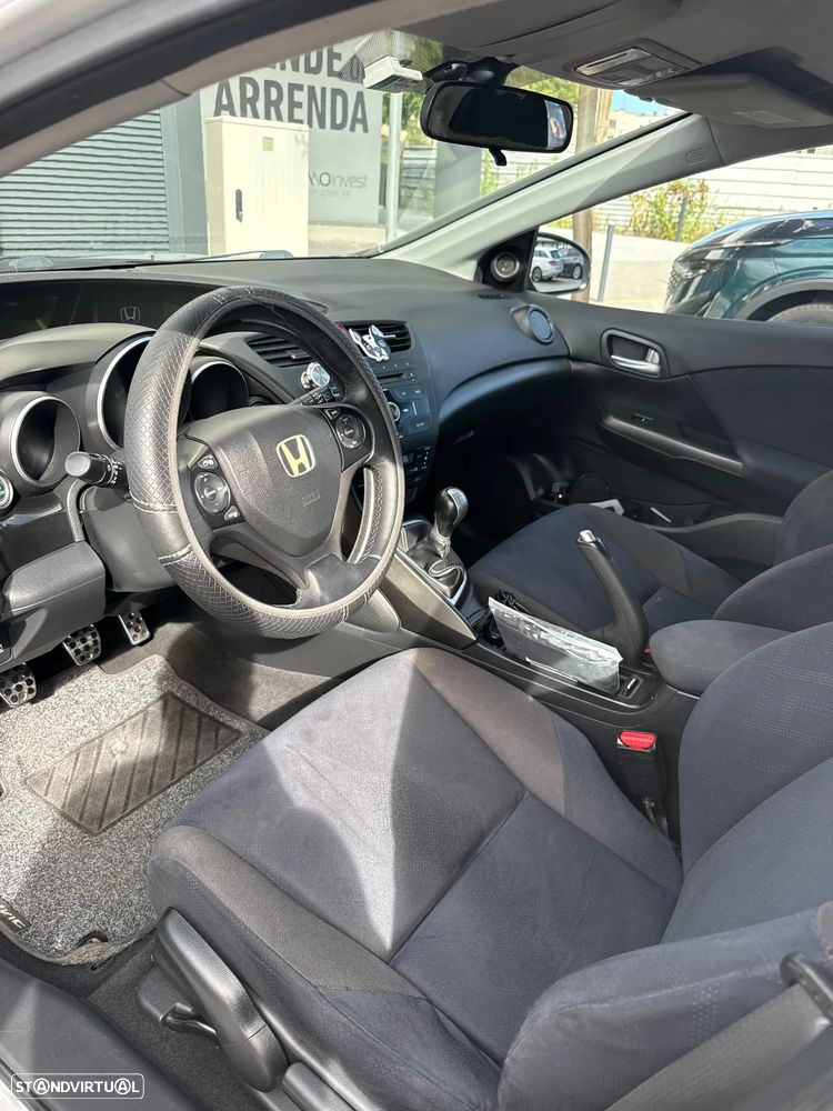 Honda Civic 1.4 i-VTEC Comfort - 6