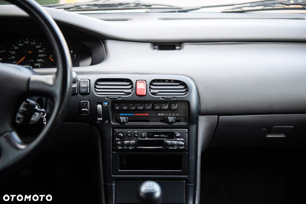 Mazda 626 - 30