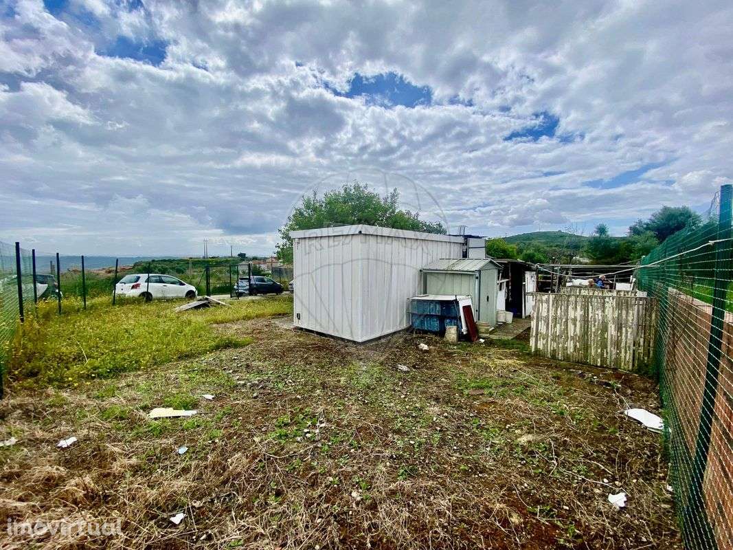 Terreno  para venda - Grande imagem: 2/4