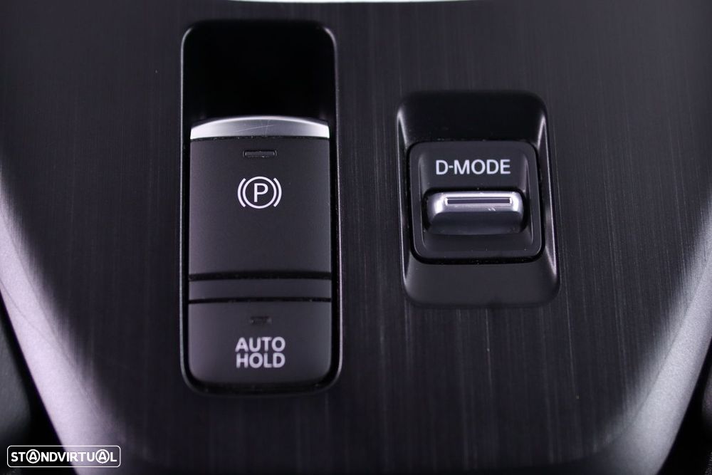 Nissan Qashqai 1.3 DIG-T N-Connecta - 28