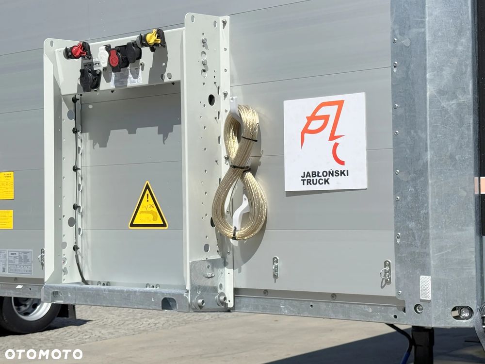 Schmitz Cargobull MEGA VARIOS - 31