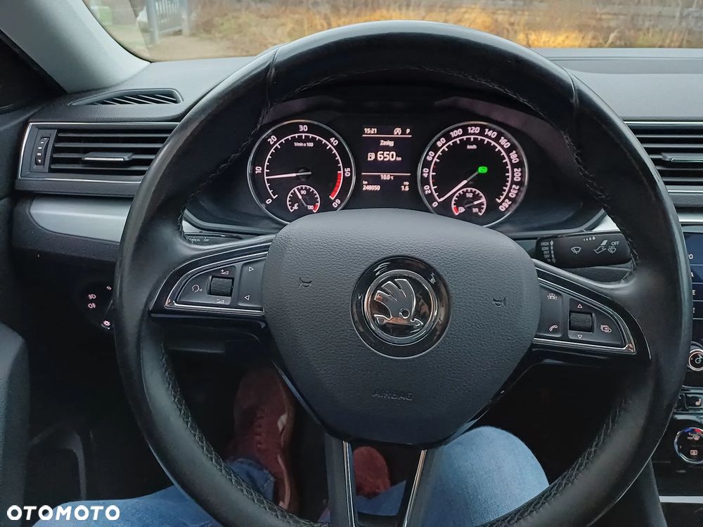 Skoda Superb 2.0 TDI Ambition DSG - 12