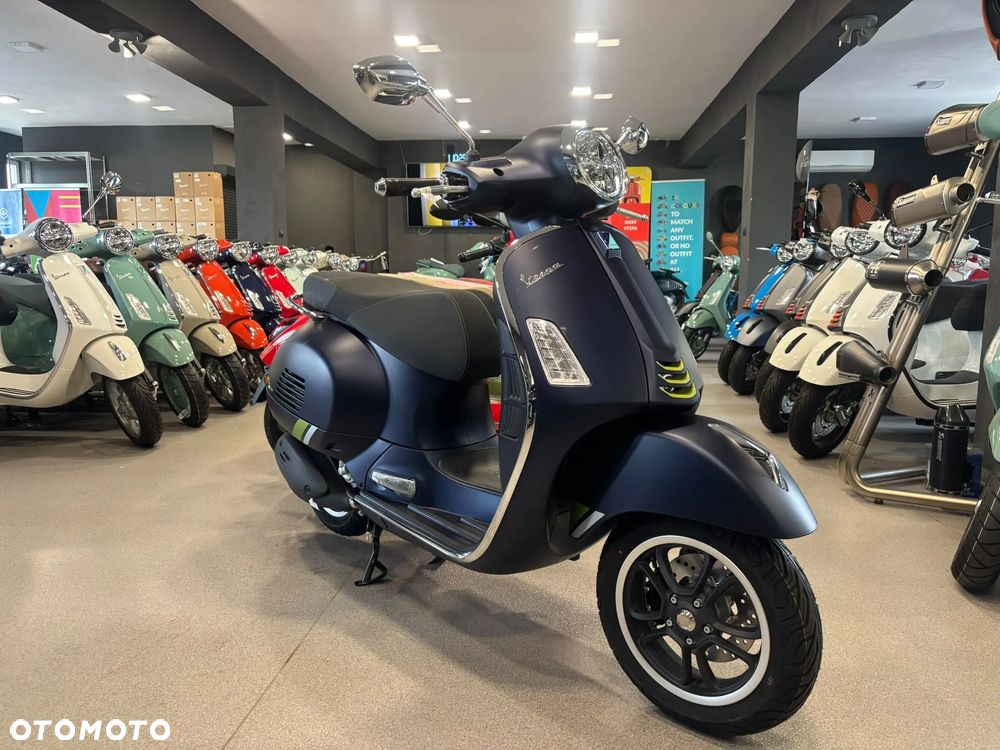 Vespa GTS - 1