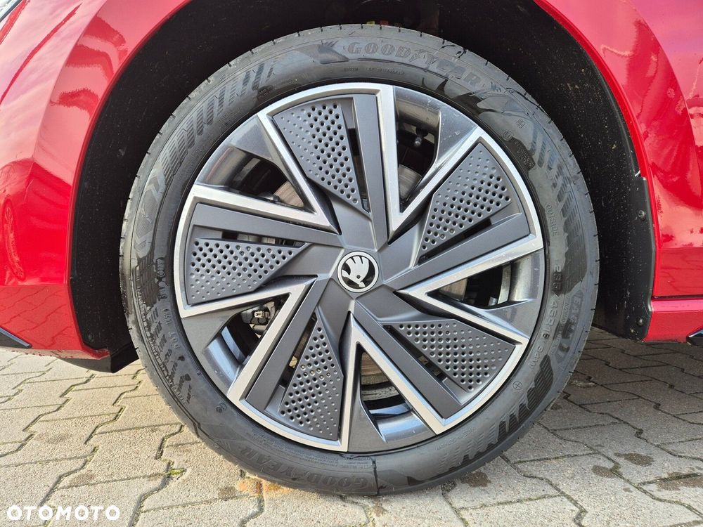 Skoda Superb 2.0 TSI Sportline DSG - 9