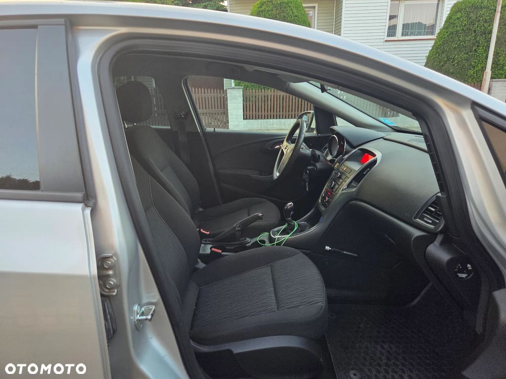 Opel Astra - 13