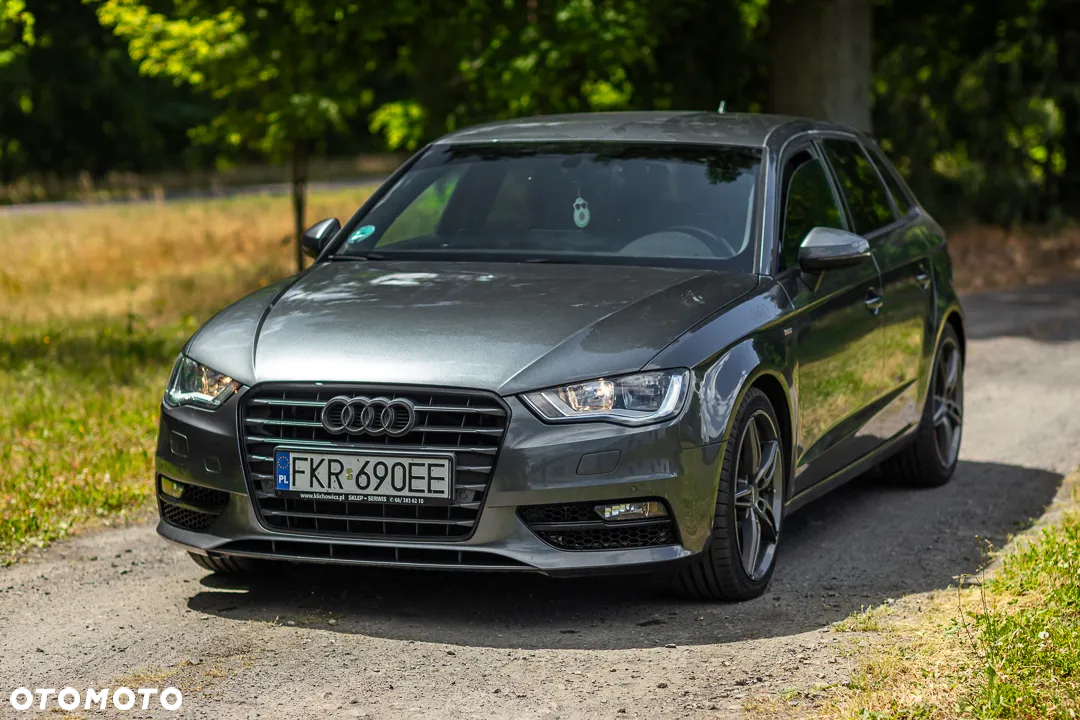 Audi A3 2.0 TDI Sportback S line Sportpaket - 2